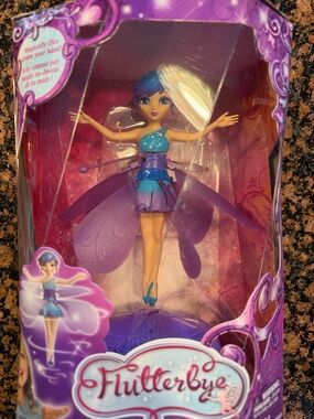 Flutterbye Flying Fairy Doll - Purple & Blue